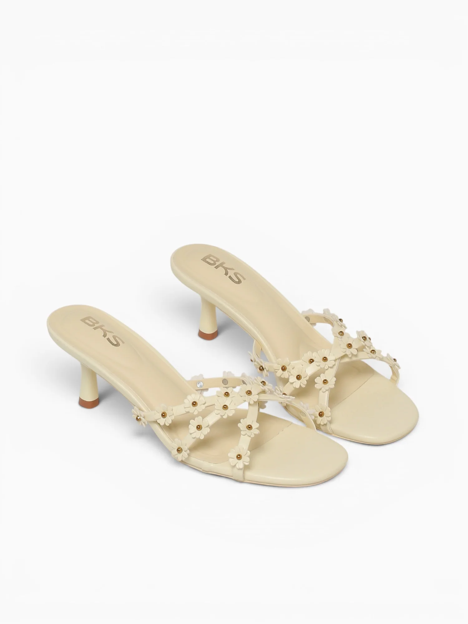 Aveline Light Yellow Smooth - Image 3