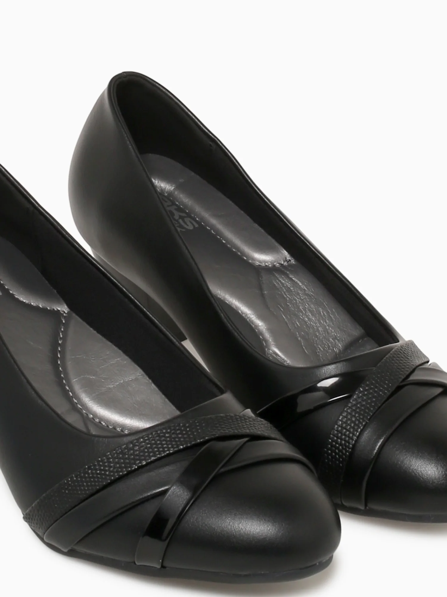 Filimina Black Smooth - Image 8