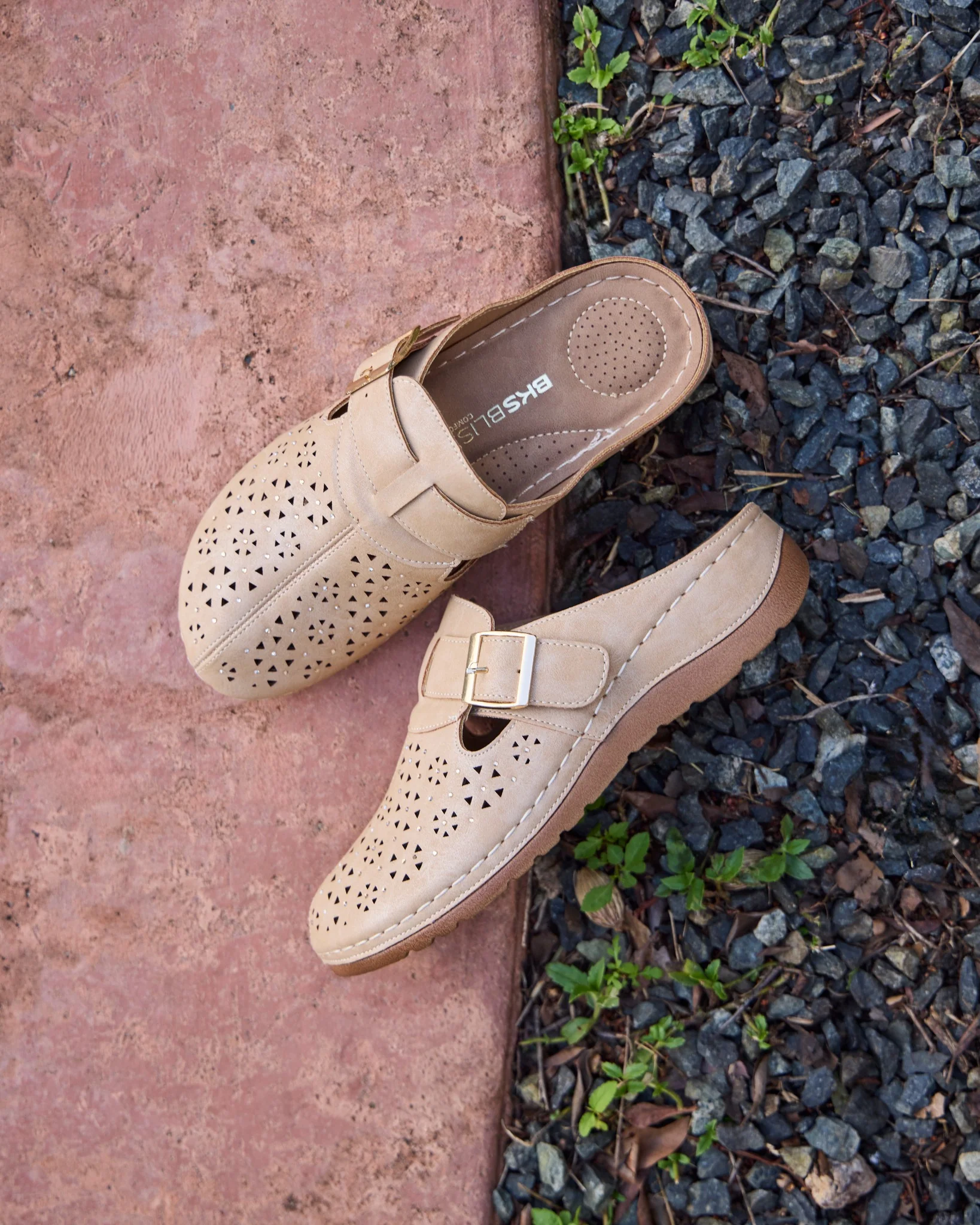 Heleina Taupe Smooth - Image 3
