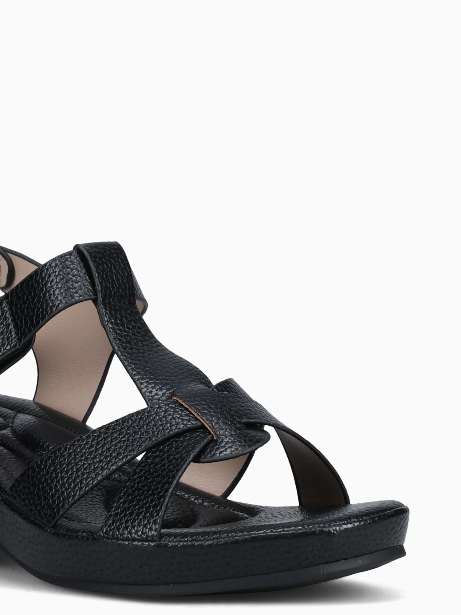 Meadow Black Smooth - Image 7