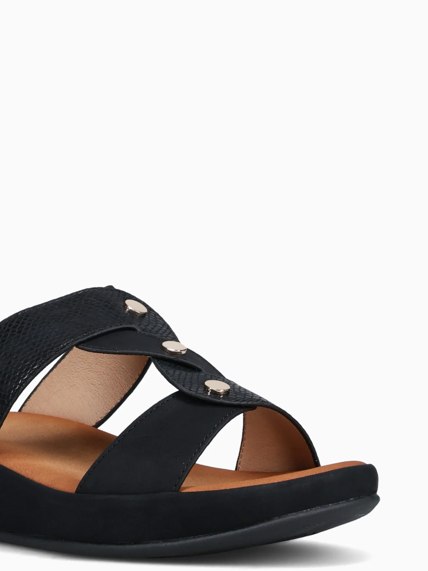 Wren Black Smooth - Image 7